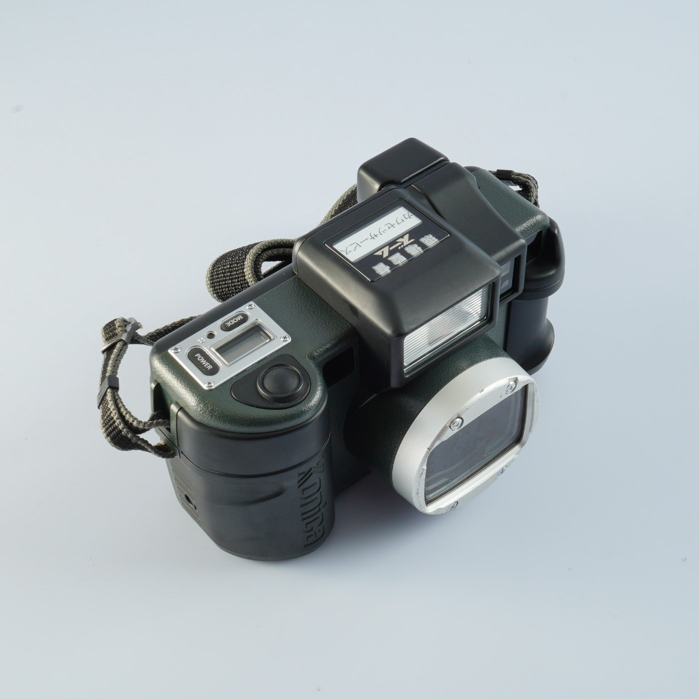Konica Genba Kantoku (現場監督) zoom 28-56mm コンパクトフィルムカメラ