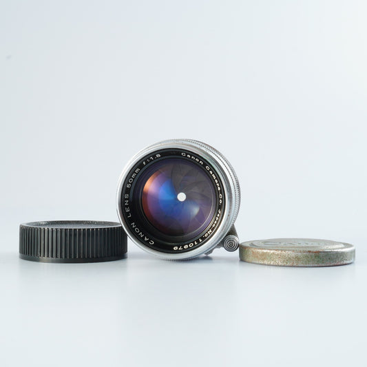 Canon 50mm F/1.8 単焦点レンズ
