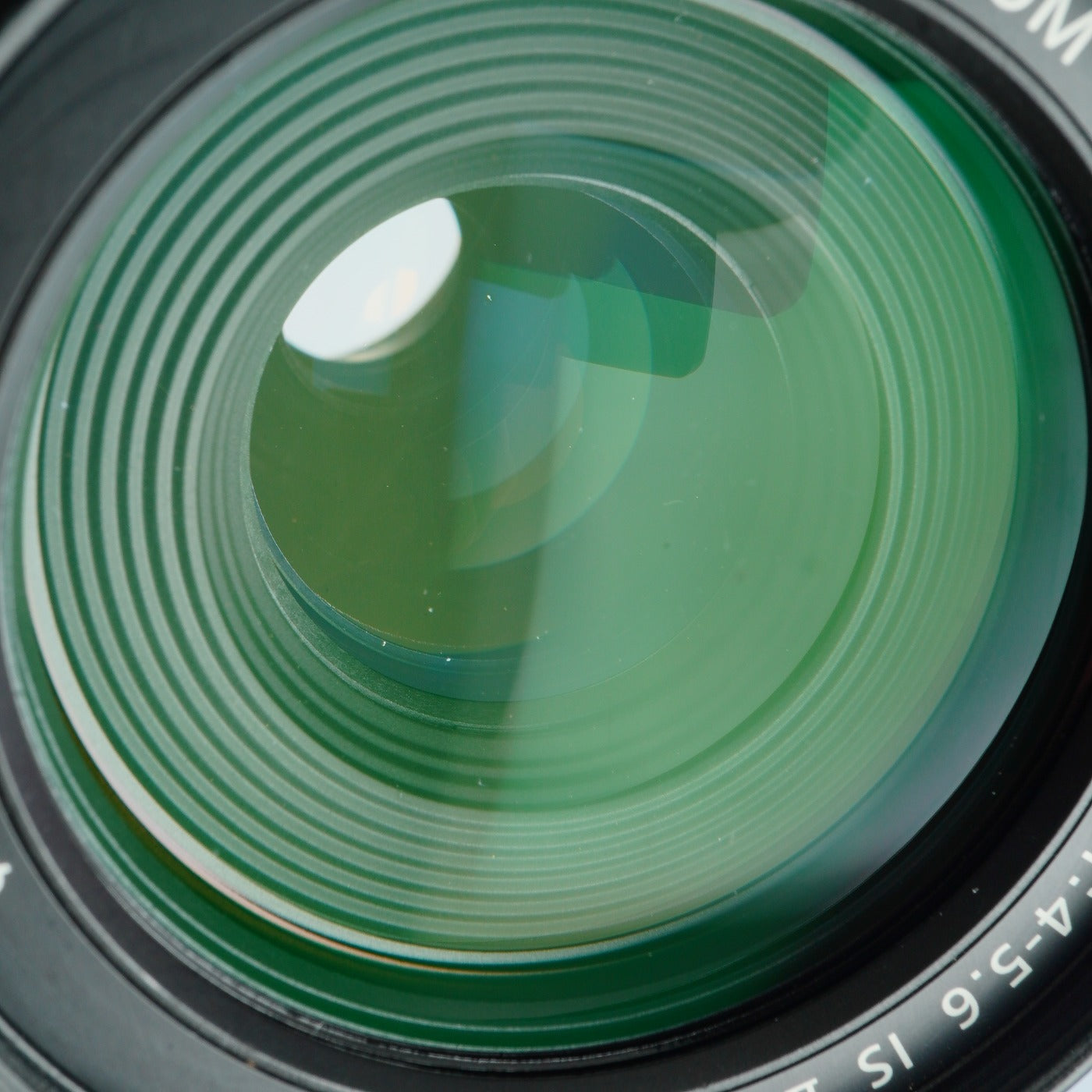 Canon EF-S 55-250mm F/4-5.6 IS II ズームレンズ