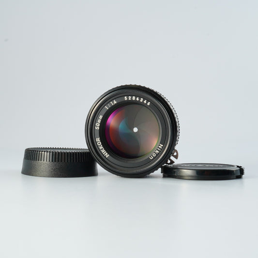 Nikon Ai-S NIKKOR 50mm F/1.4 単焦点レンズ