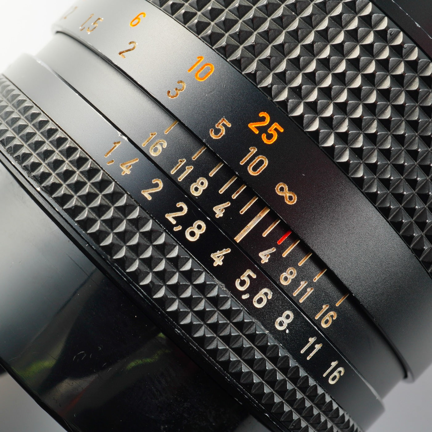 CONTAX Carl Zeiss Planar T* 50mm F/1.4 AEJ Festbrennweitenobjektiv