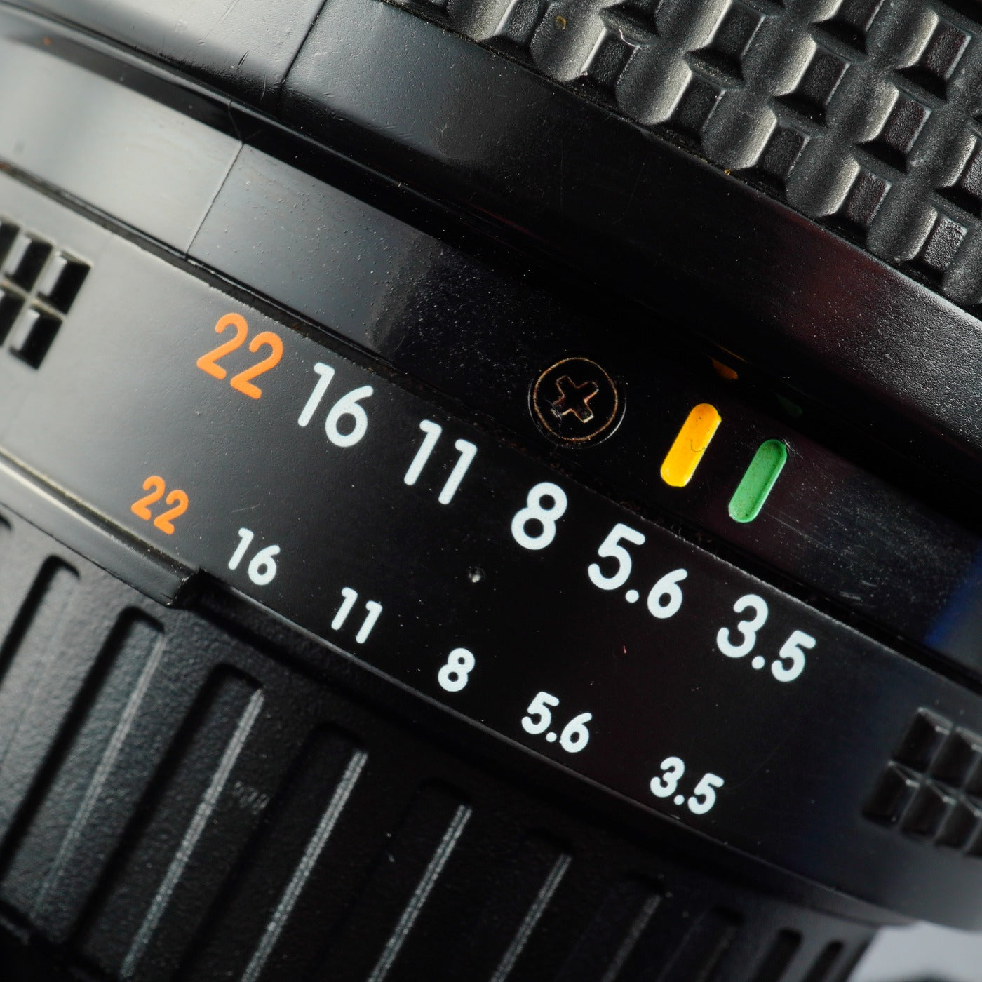 Nikon AF NIKKOR 28-85mm F/3.5-4.5 ズームレンズ