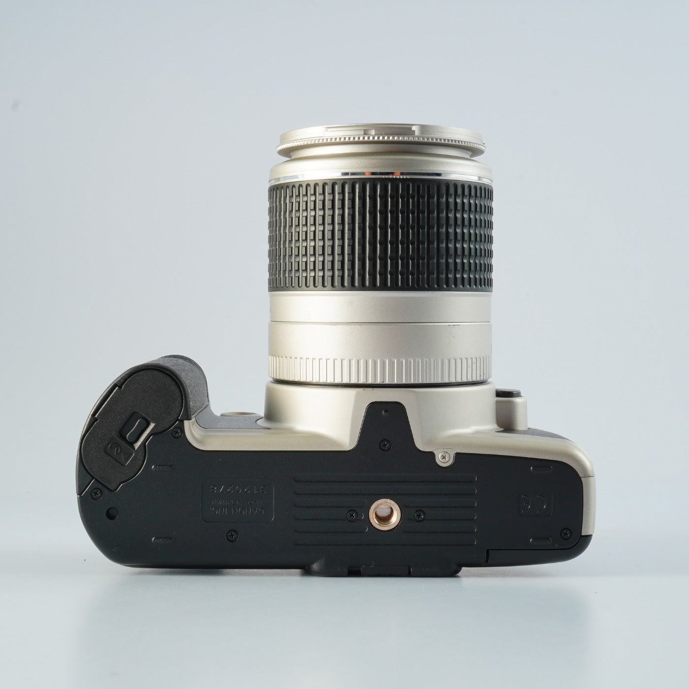 Canon New EOS kiss (REBEL G) + EF 28-90mm F/4-5.6 USM AF フィルム一眼レフカメラ