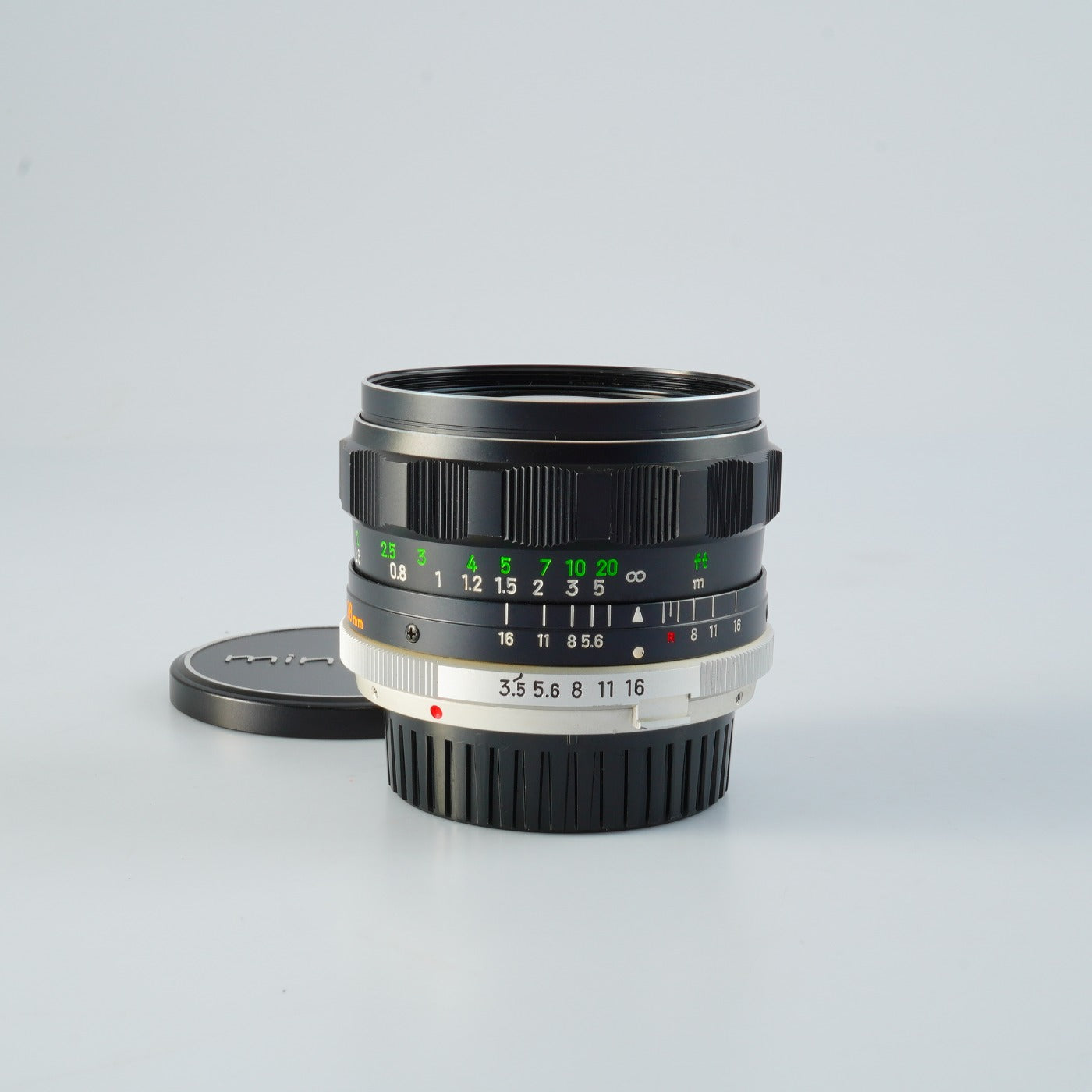 MINOLTA MC W.ROKKOR SG 28mm F/3.5 単焦点レンズ – 山田写真機店