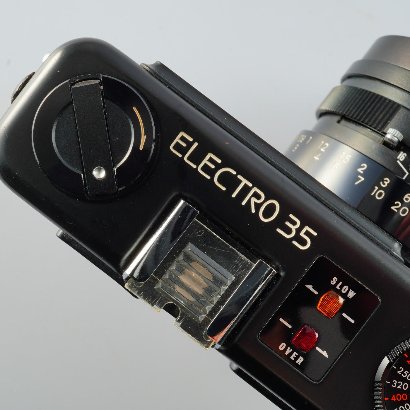 【SERVICED & TESTED】 YASHICA Electro 35 GTN Black 45mm F/1.7 + Battery Adapter レンジファインダーフィルムカメラ