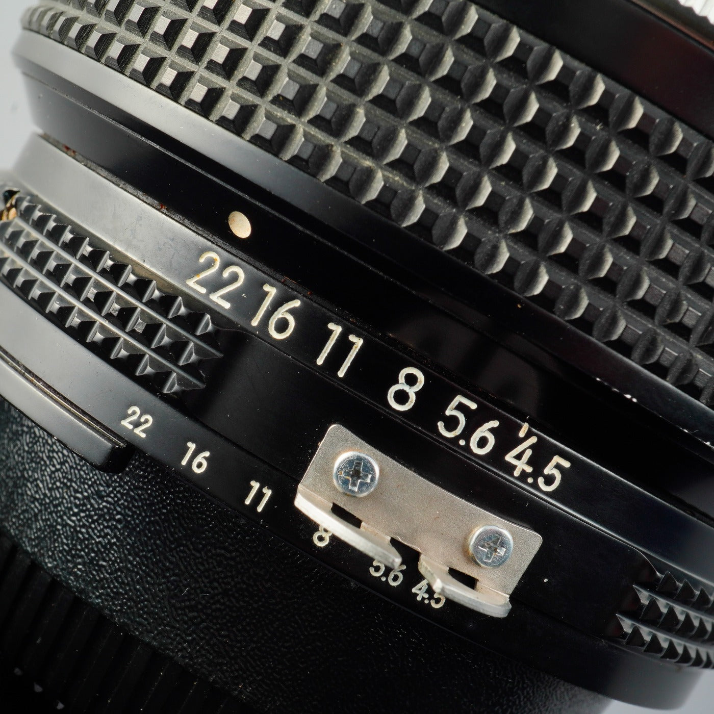 Nikon Ai Zoom-NIKKOR 28-45mm F/4.5 ズームレンズ