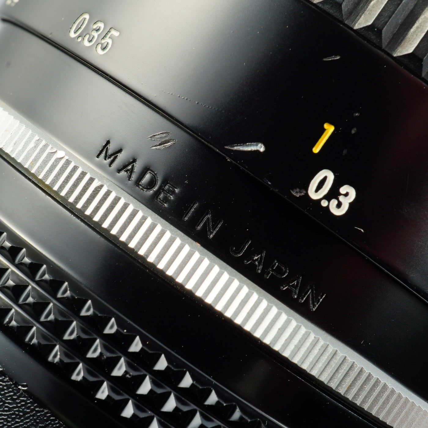 Nikon Ai Nikkor 35mm F/2 単焦点レンズ