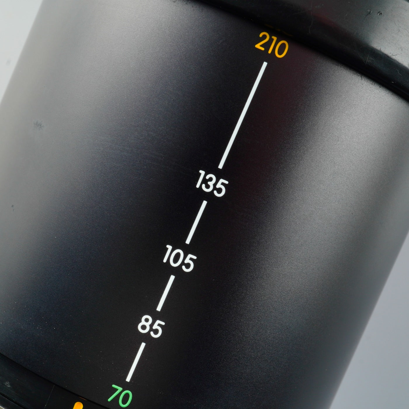 Nikon AF NIKKOR 70-210mm F/4-5.6 Zoom Lens