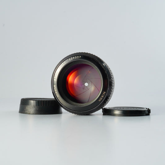 Nikon Ai Nikkor 55mm F/1.2 単焦点レンズ