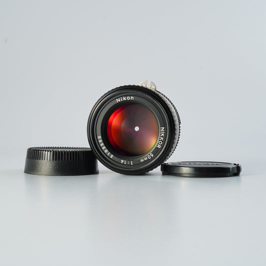 Nikon Ai-S NIKKOR 50 mm F/1.4 Festbrennweitenobjektiv