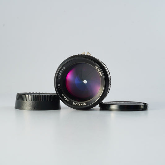 Nikon Ai-S NIKKOR 85 mm F/2 Festbrennweitenobjektiv