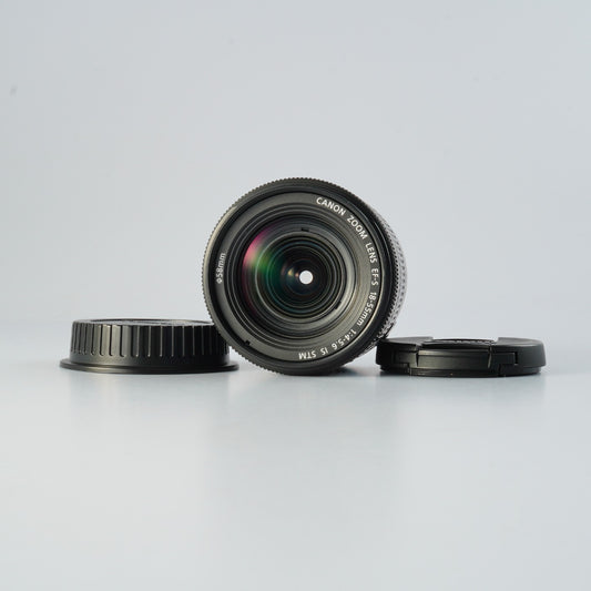 Canon EF-S 18-55mm F/4-5.6 IS STM Zoomobjektiv