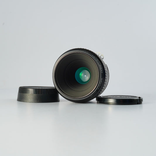 Nikon Ai Micro-NIKKOR 55mm F/3.5 マクロレンズ