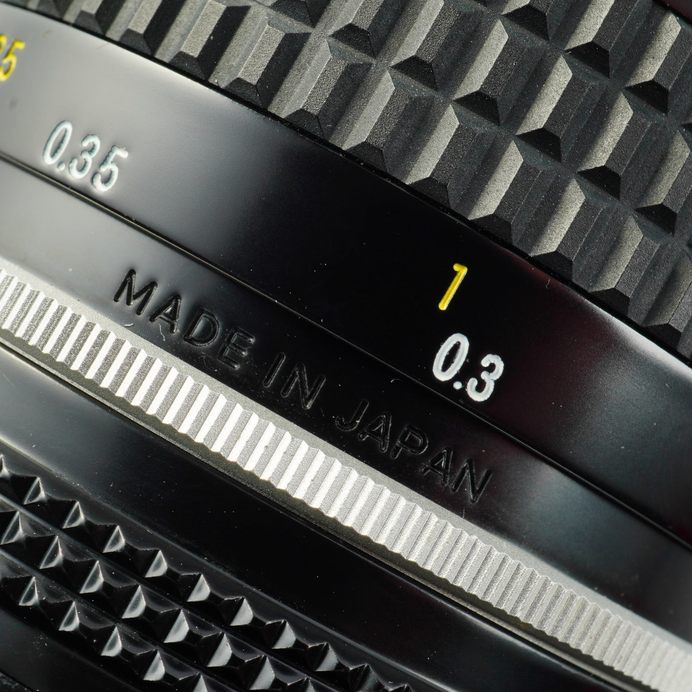 Nikon Ai Nikkor 28mm F/2.8 単焦点レンズ