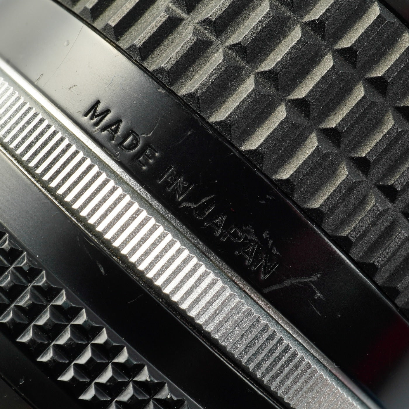 Nikon Ai-S NIKKOR 24mm F/2 単焦点レンズ