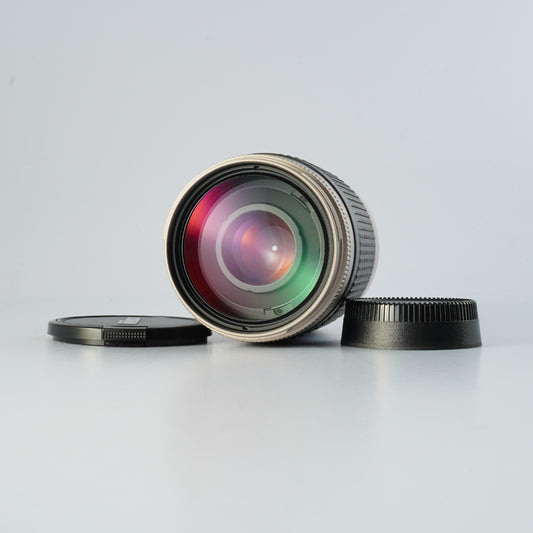 Nikon AF NIKKOR 70-300mm F/4-5.6 G Silver ズームレンズ