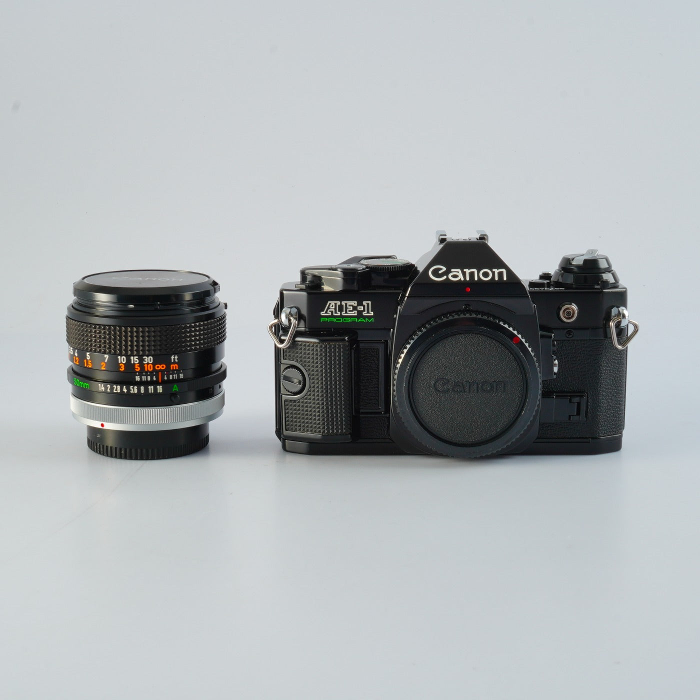 【CLA’d】 Canon AE-1 Program Black + FD 50mm F/1.4 S.S.C. MF フィルム一眼レフカメラ