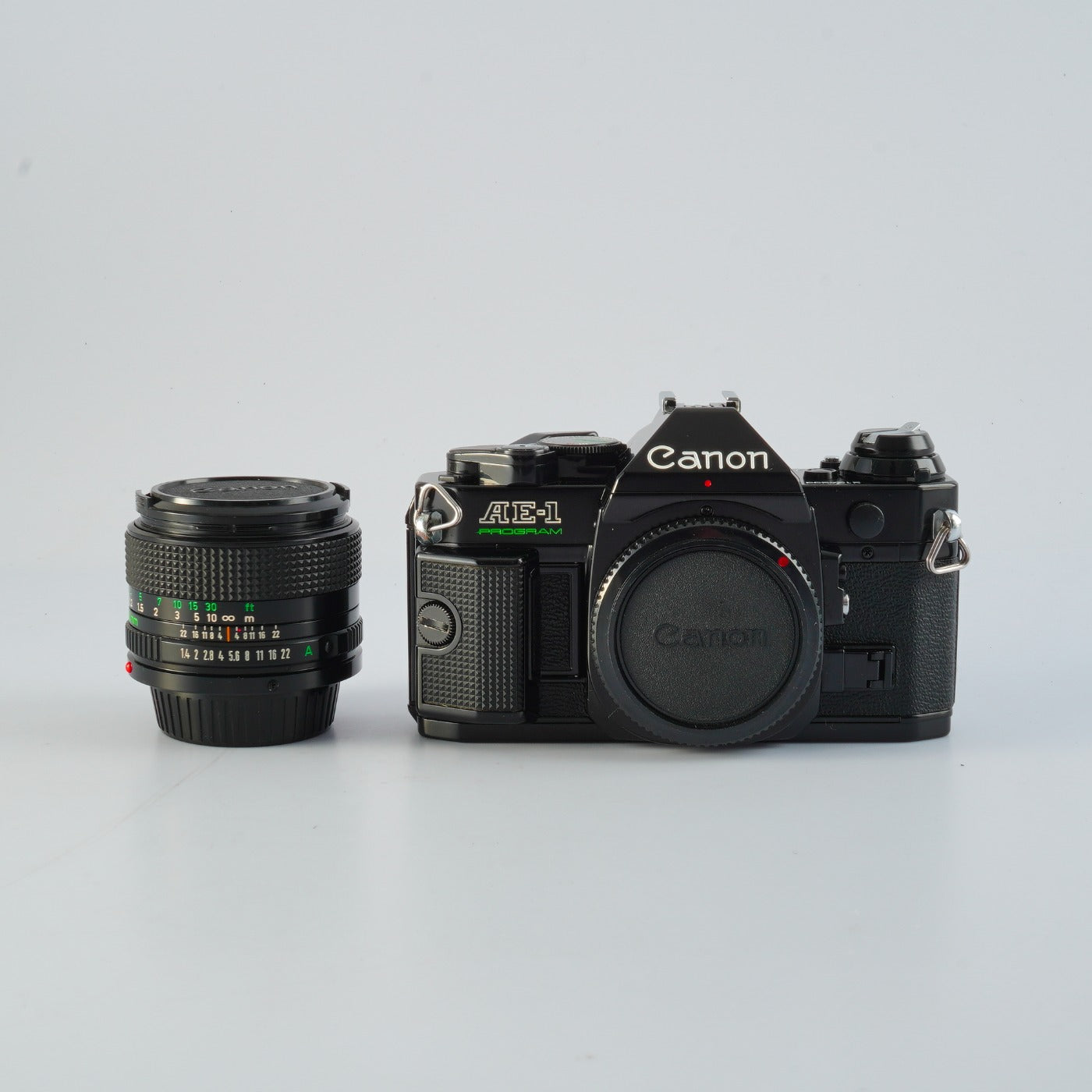 【CLA’d】 Canon AE-1 Program Black + NEW FD 50mm F/1.4 MF フィルム一眼レフカメラ