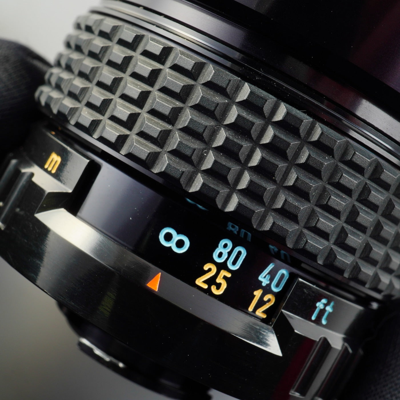 PENTAX 110 70mm F/2.8 (PENTAX 110用)