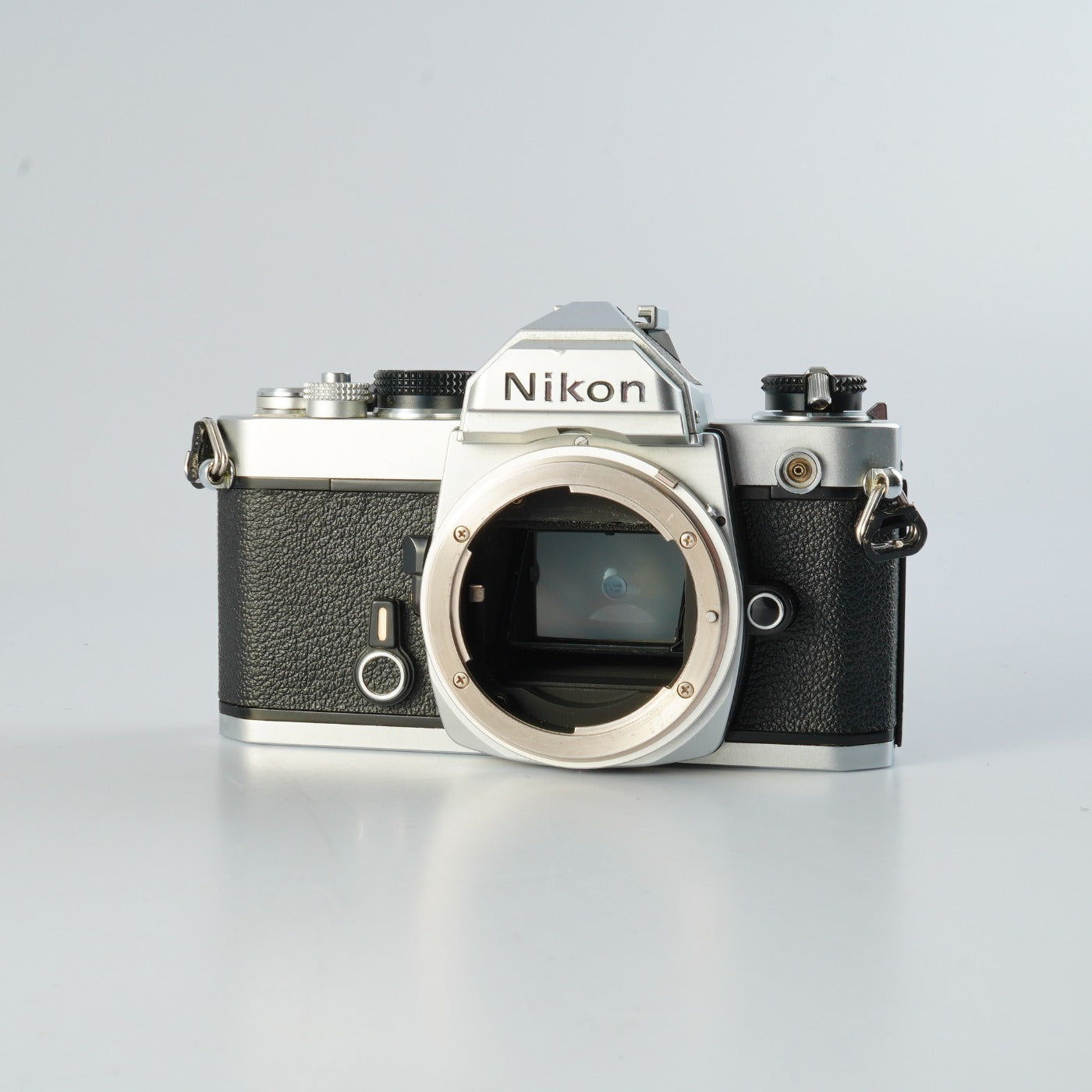 Nikon FM Silver MF フィルム一眼レフカメラ – 山田写真機店