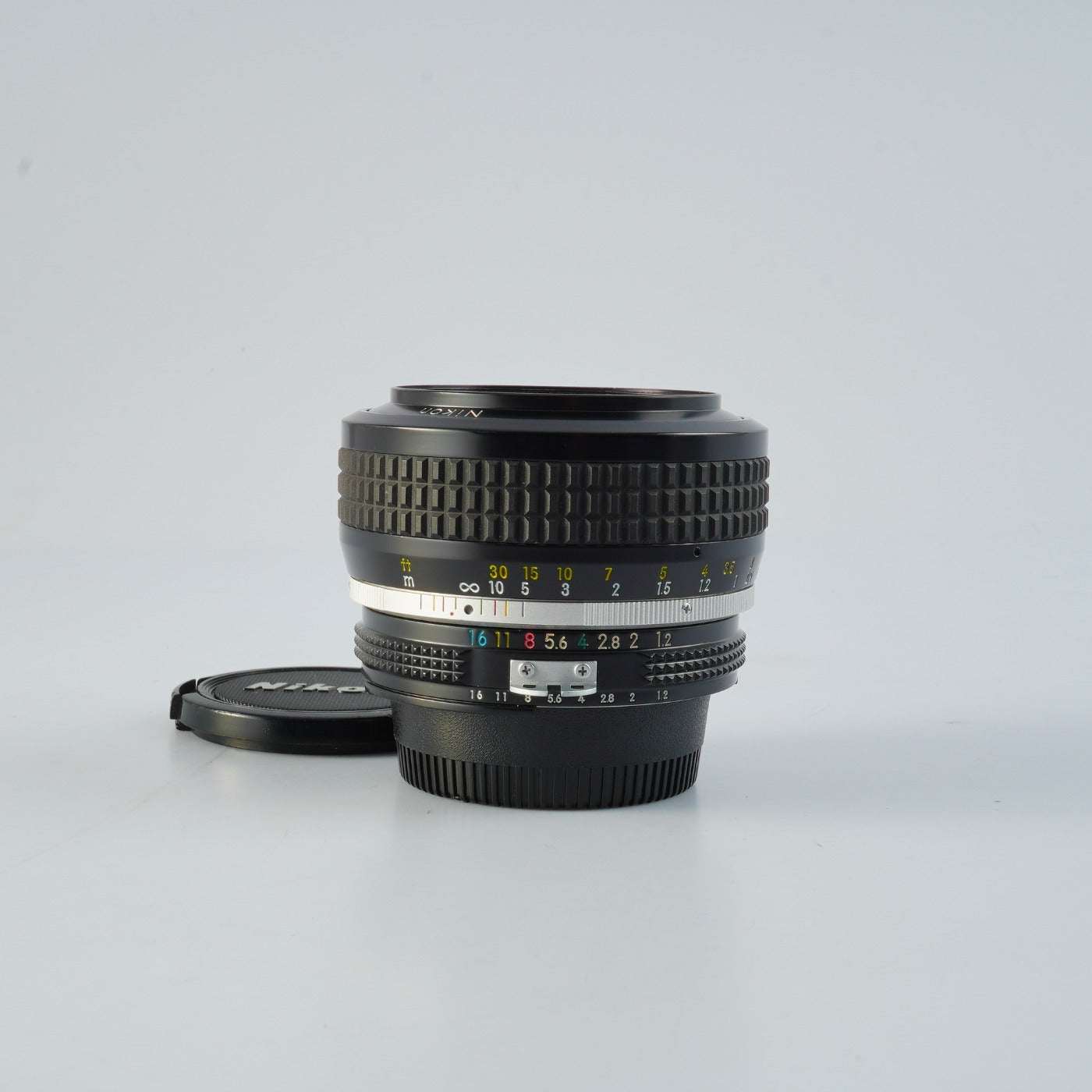 Nikon Ai NIKKOR 50mm F/1.2 単焦点レンズ – 山田写真機店