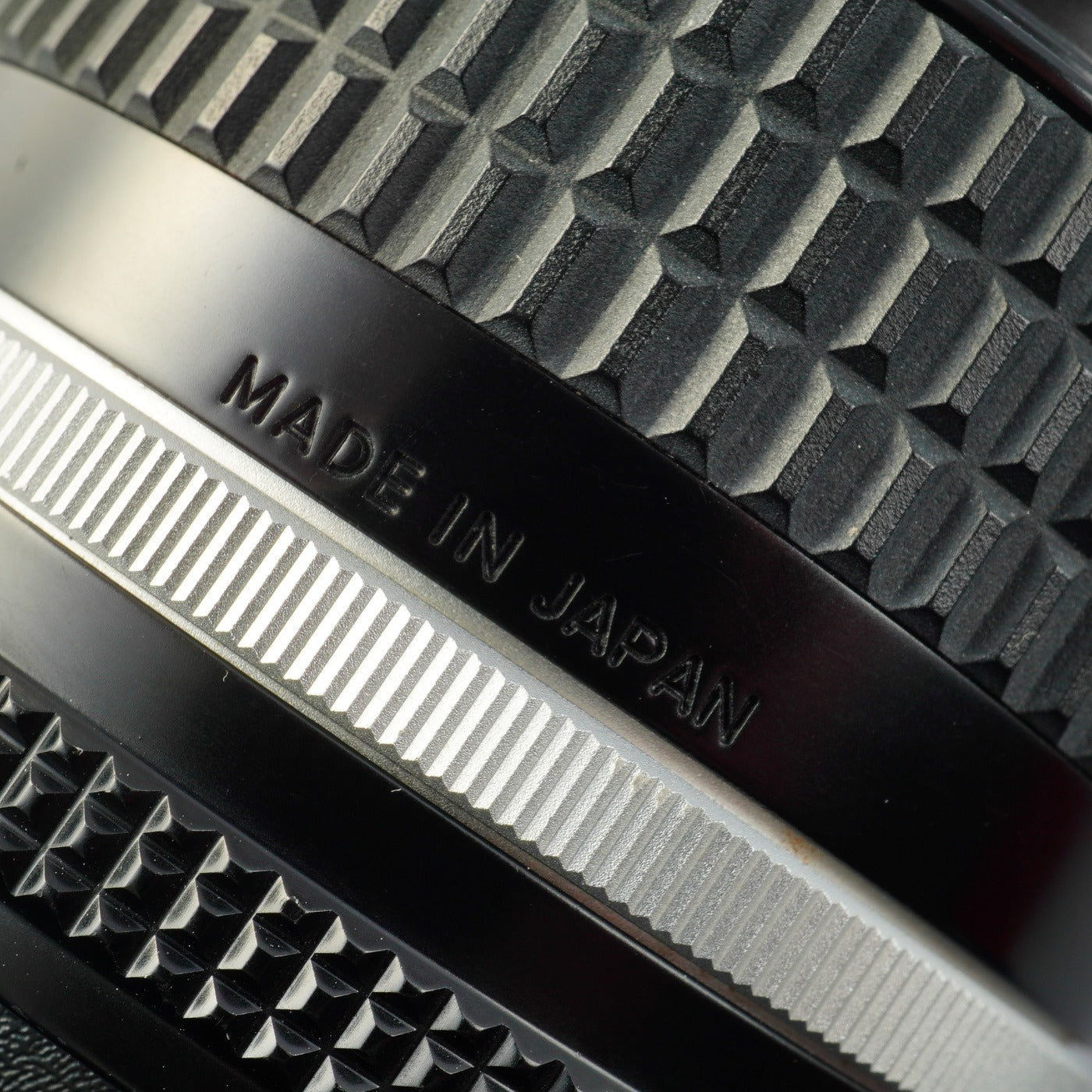 Nikon Ai-S NIKKOR 28mm F/2.8 単焦点レンズ