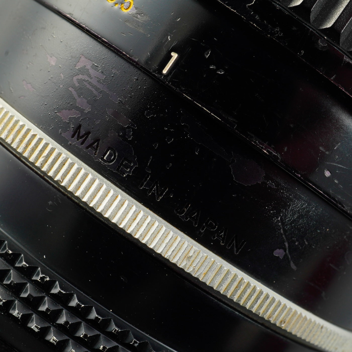 Nikon Ai NIKKOR 105mm F/2.5 単焦点レンズ