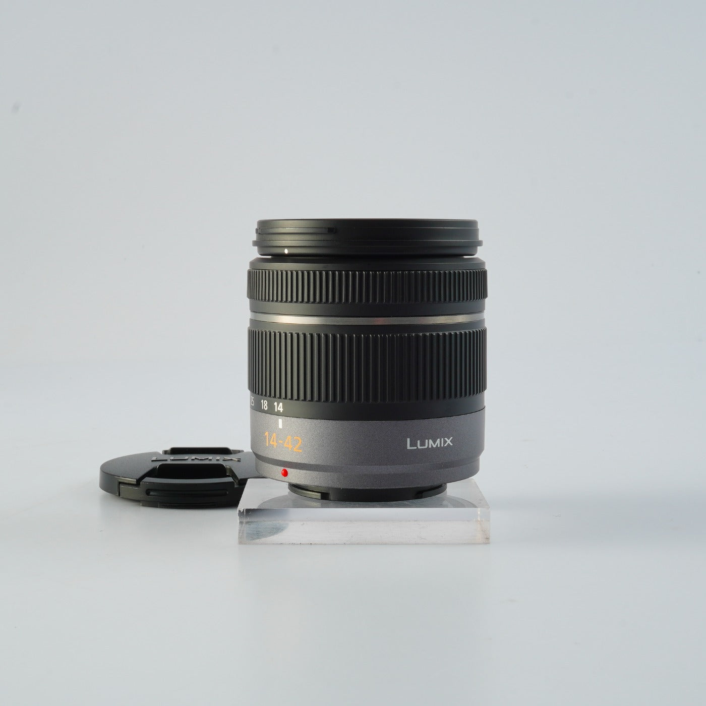 Panasonic Lumix G Vario 14-42mm F/3.5-5.6 ASPH MEGA O.I.S ズーム