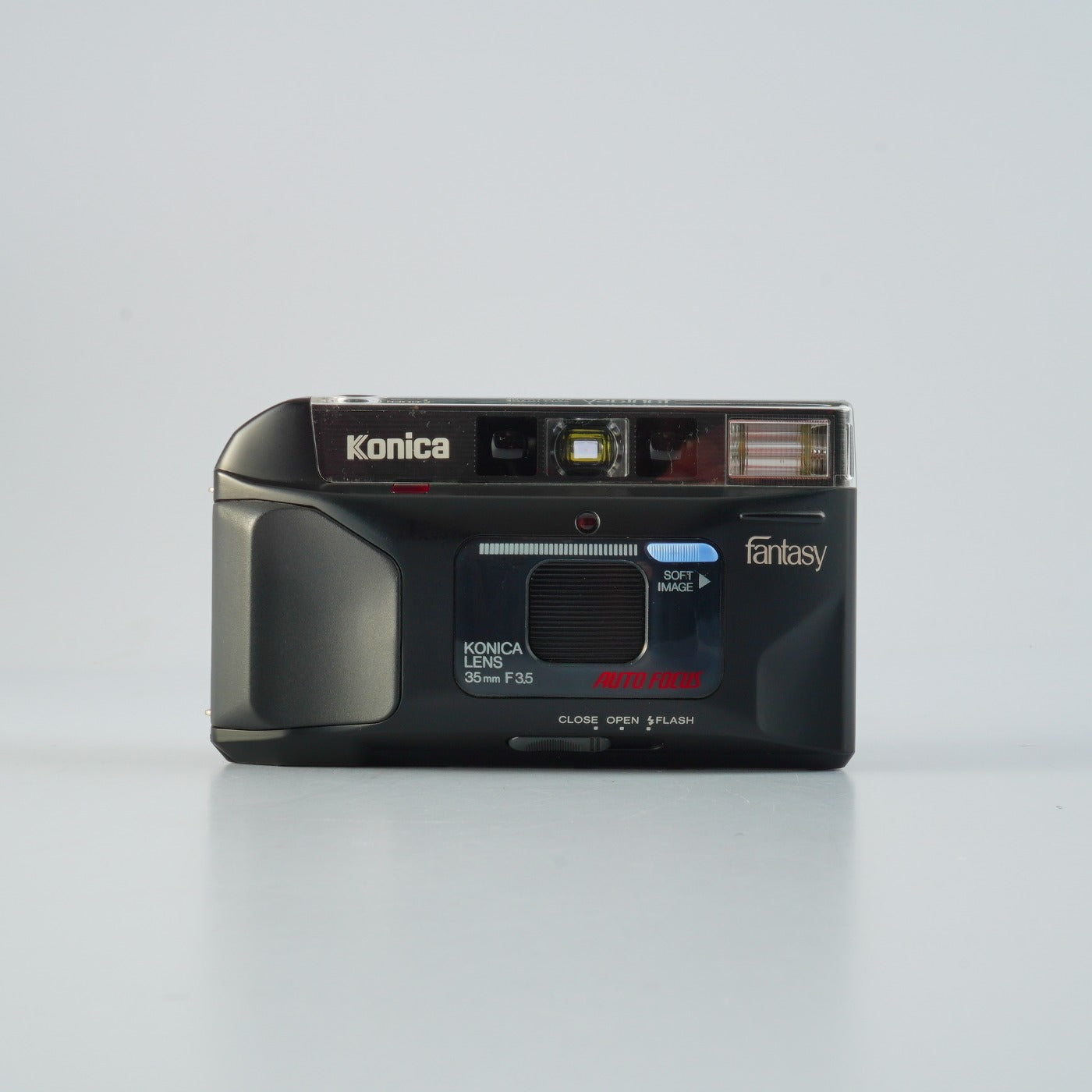 Konica Fantasy Auto Focus Soft Image 35mm F/3.5 コンパクトフィルムカメラ