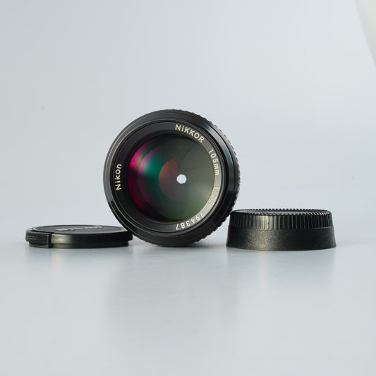 Nikon Ai NIKKOR 105mm F/2.5 単焦点レンズ