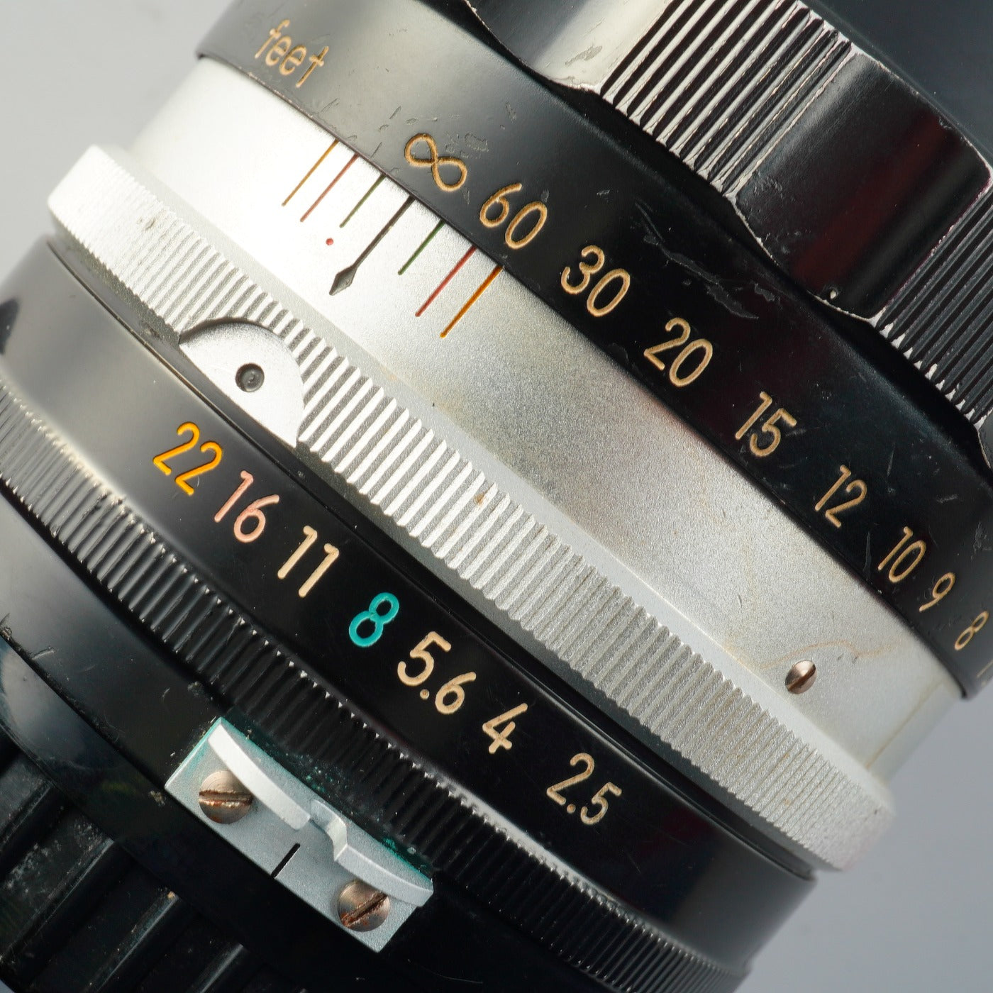 Nikon 非Ai NIKKOR-P Auto 10.5cm 105mm F/2.5 単焦点レンズ