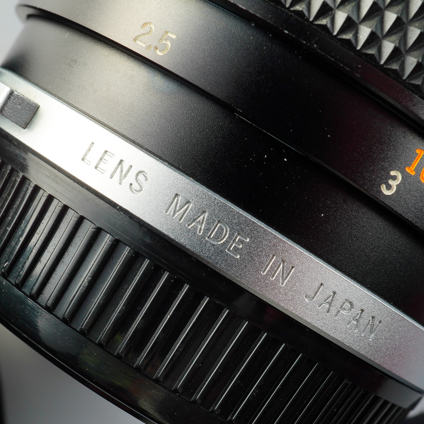 OLYMPUS OM-SYSTEM ZUIKO MC AUTO-T 200mm F/4 単焦点レンズ