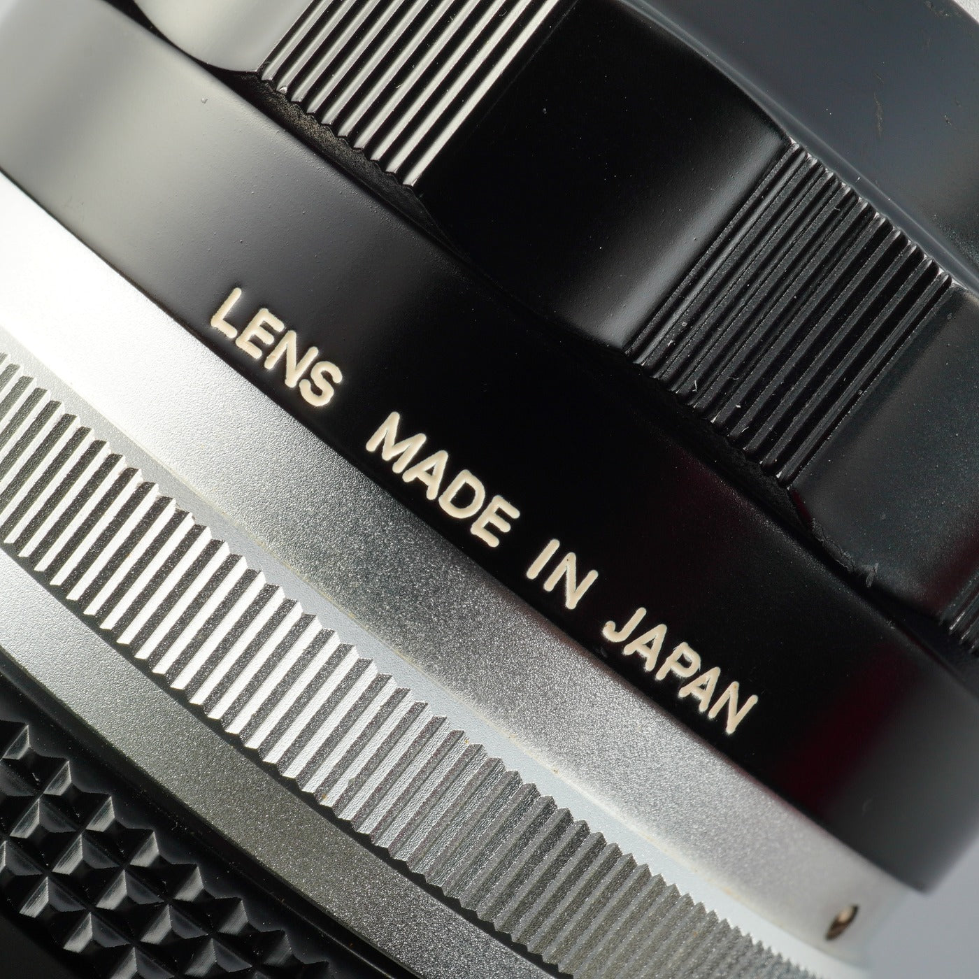 Nikon Ai改 NIKKOR-P Auto 105mm F/2.5 単焦点レンズ