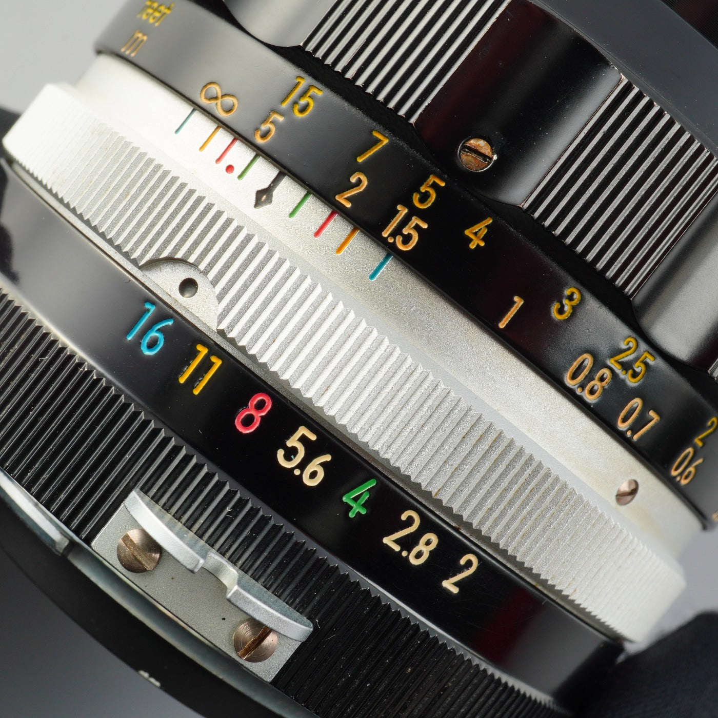 Nikon 非Ai Nikkor-O Auto 35mm F/2 単焦点レンズ