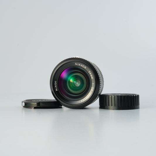 Nikon 非Ai NIKKOR 24mm F/2.8 単焦点レンズ