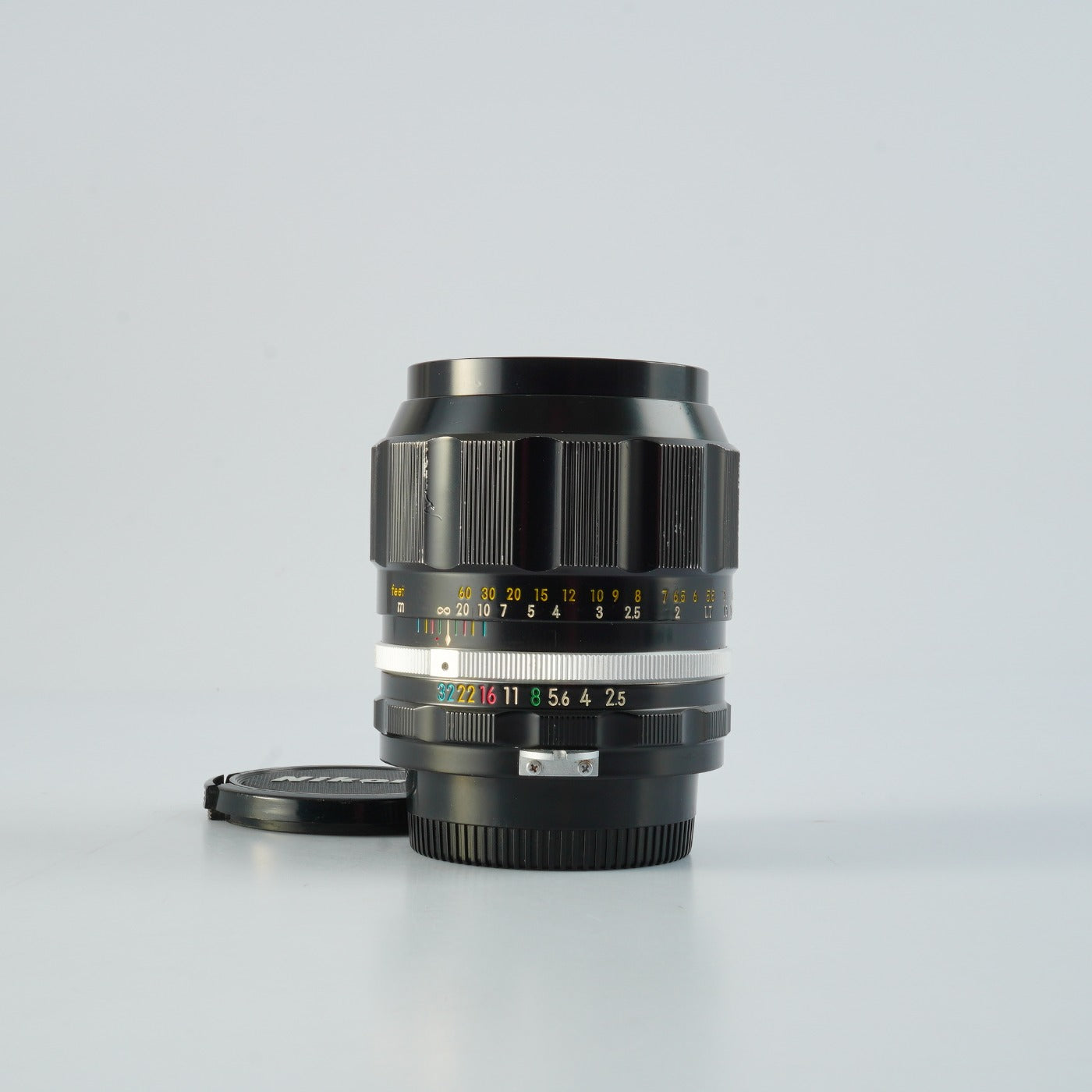 Nikon 非Ai NIKKOR-P.C Auto 105mm F/2.5 単焦点レンズ – 山田写真機店