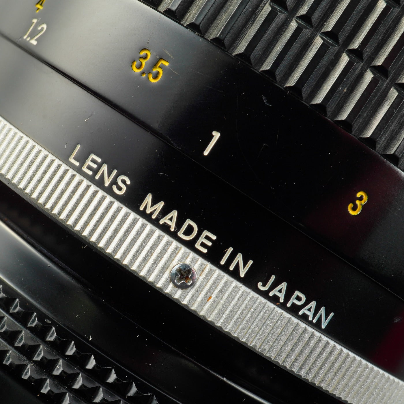 Nikon 非Ai Nikkor 85mm F/1.8 単焦点レンズ