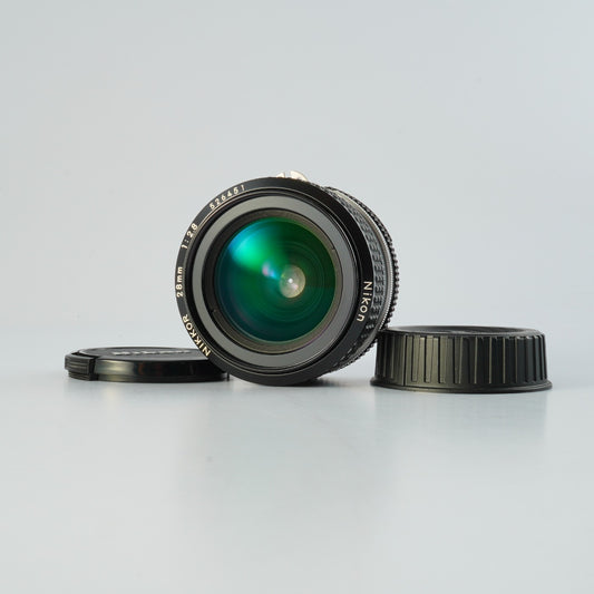 Nikon Ai Nikkor 28mm F/2.8 単焦点レンズ