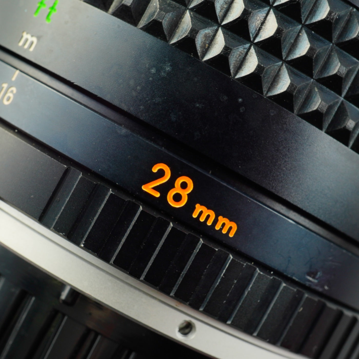 MINOLTA MC W.ROKKOR 28mm F/3.5 単焦点レンズ