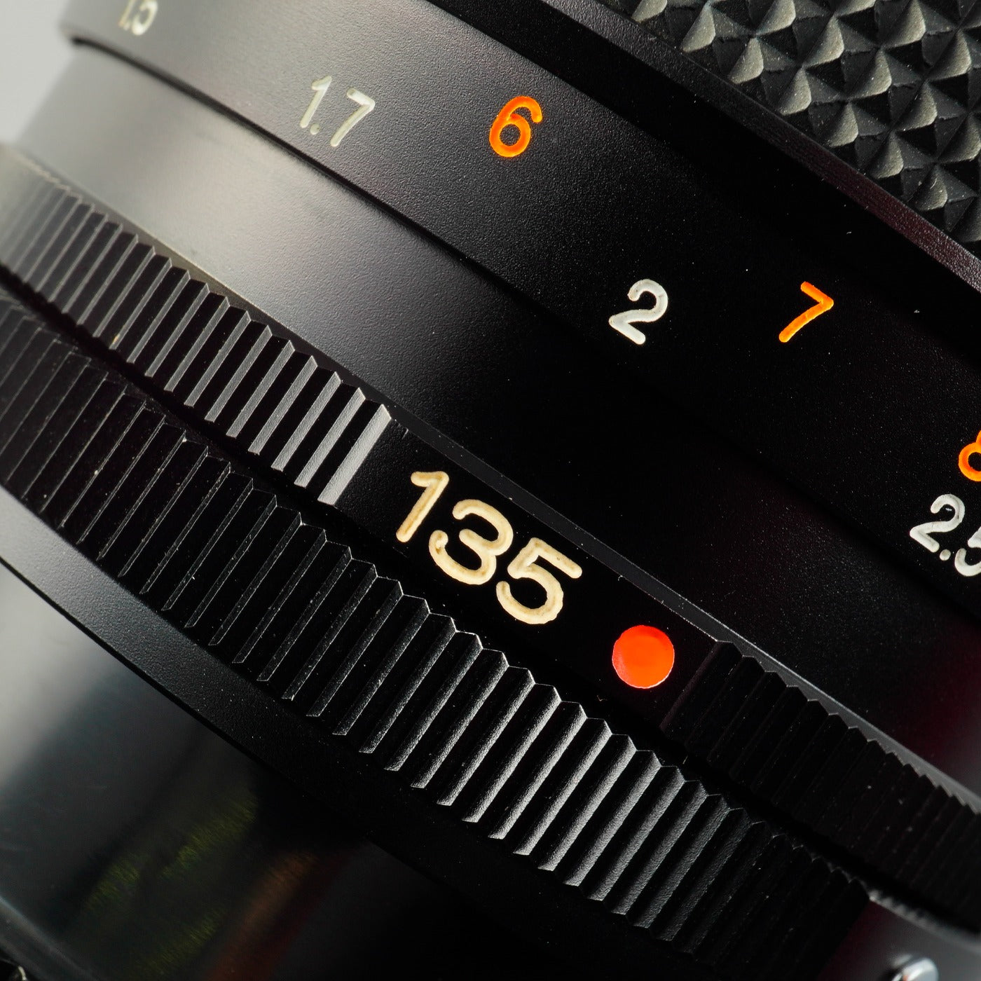Konica HEXANON AR 135mm F/2.5 単焦点レンズ