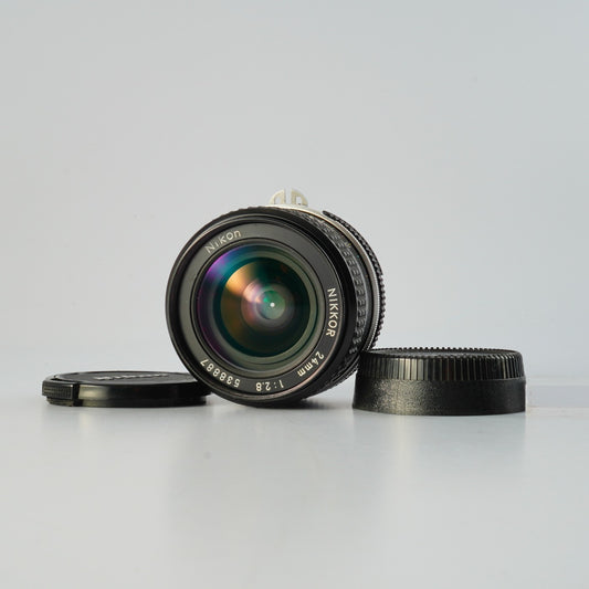 Nikon Ai NIKKOR 24mm F/2.8 単焦点レンズ