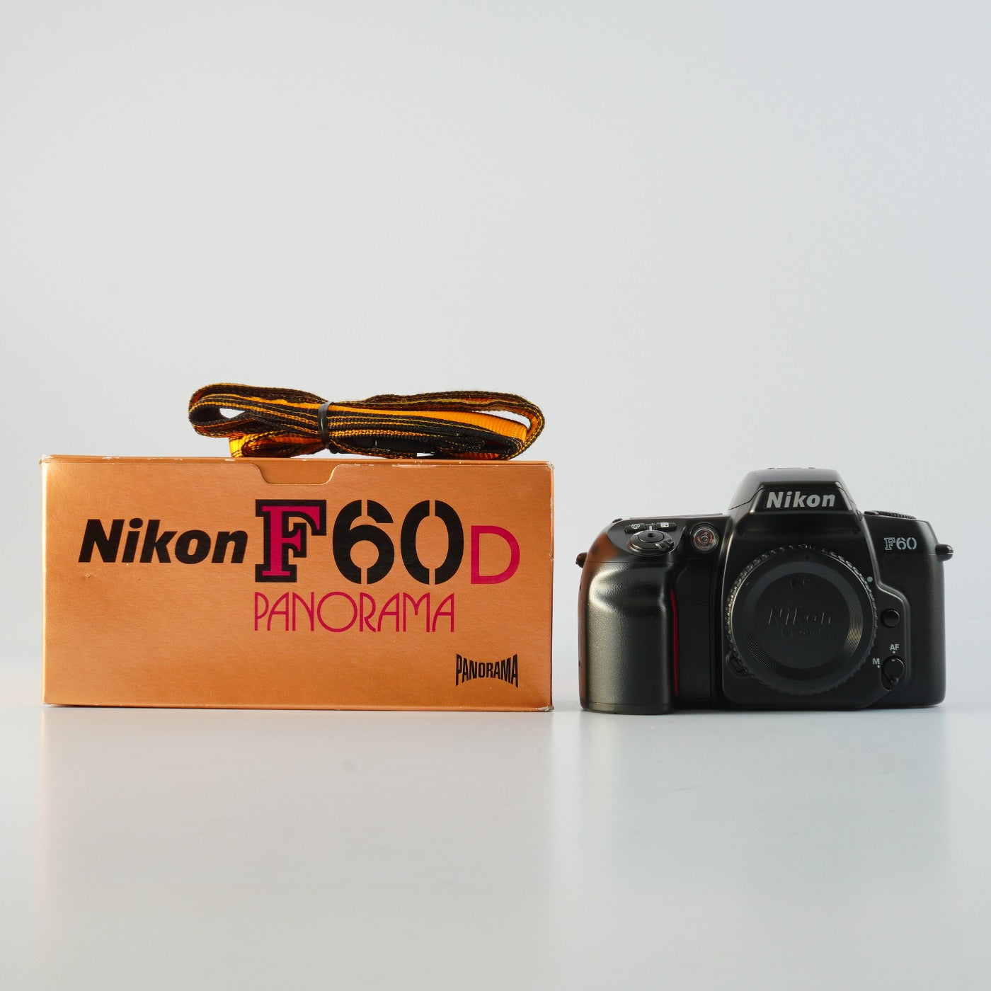 Nikon F60 ( N60 ) AF フィルム一眼レフカメラ