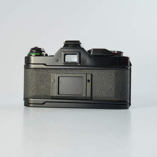 【CLA’d】 Canon AE-1 Program Black + New FD 50mm F/1.4 MF フィルム一眼レフカメラ