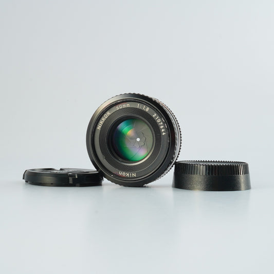 Nikon Ai-S NIKKOR 50mm F/1.8 単焦点レンズ