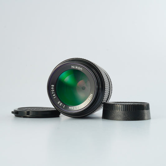Nikon 非Ai NIKKOR 135mm F/3.5 単焦点レンズ