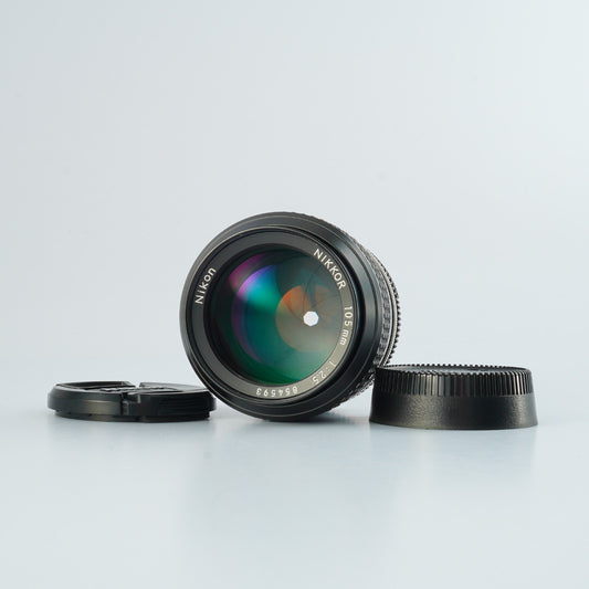 Nikon Ai NIKKOR 105mm F/2.5 単焦点レンズ