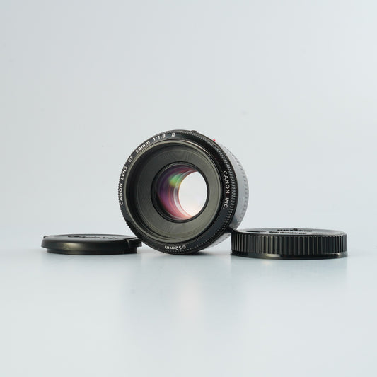 Canon EF 50mm F/1.8 Ⅱ 単焦点レンズ