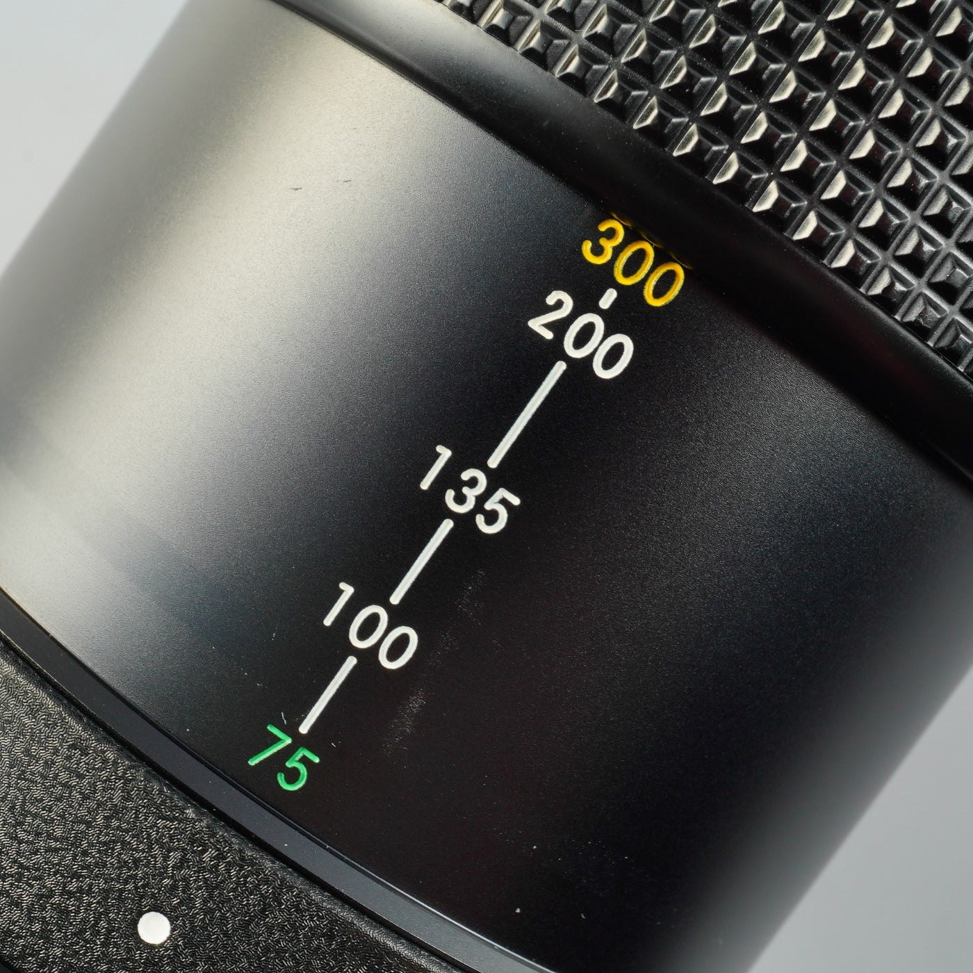 Nikon AF NIKKOR 75-300mm F/4.5-5.6 ズームレンズ
