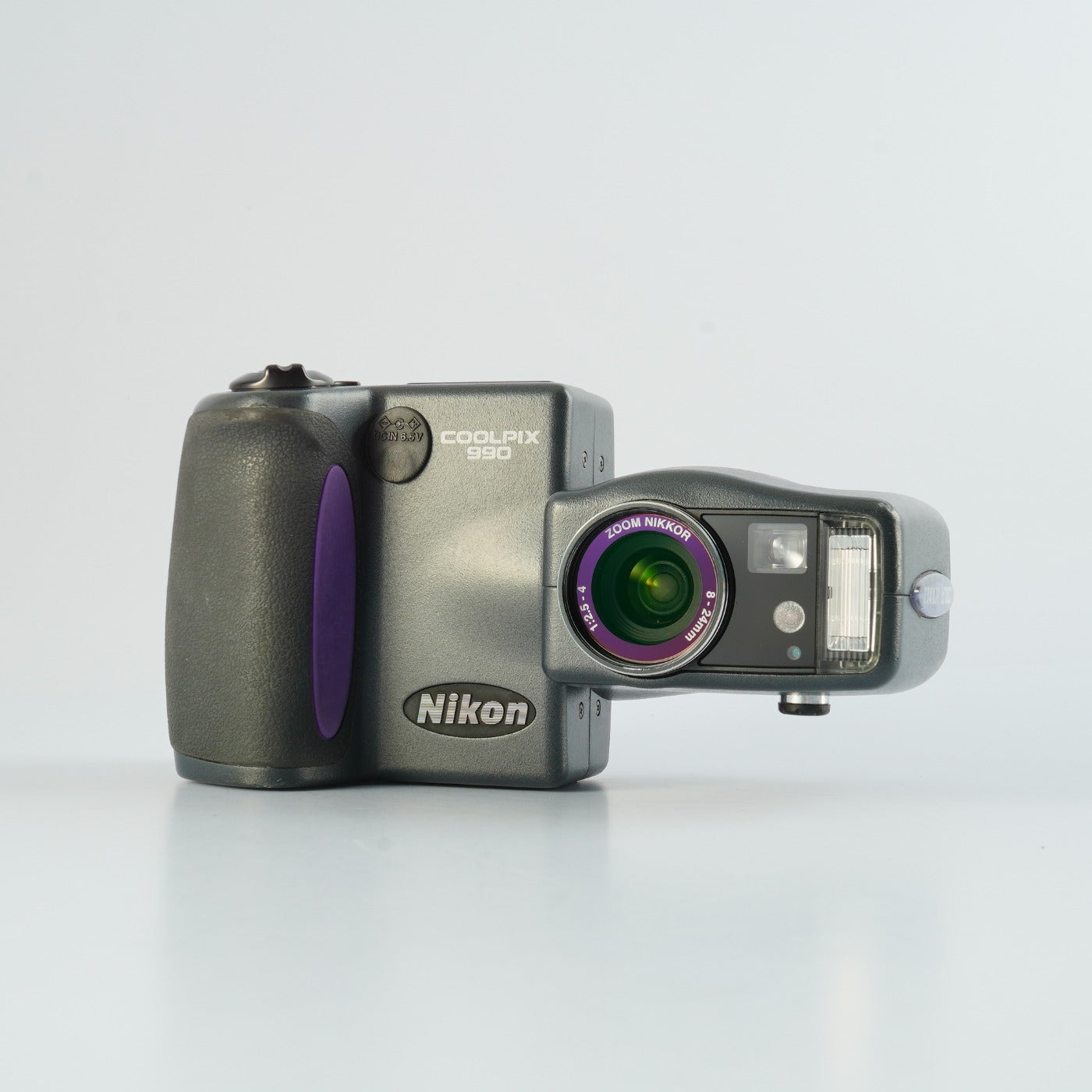 Nikon ニコン Coolpix 990 コンパクトデジタルカメラ Nikon Coolpix 990 コンパクトデジタルカメラ – 山田写真機店