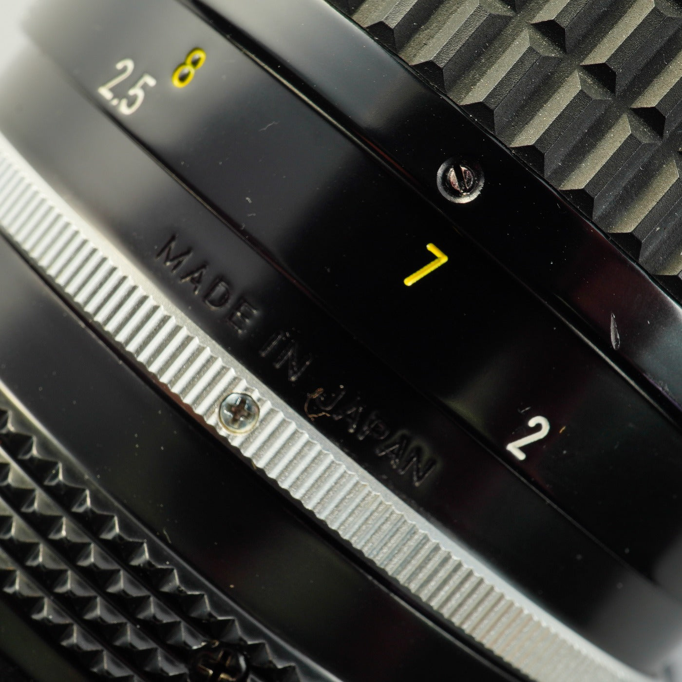 Nikon Ai NIKKOR 200mm F/4 単焦点レンズ